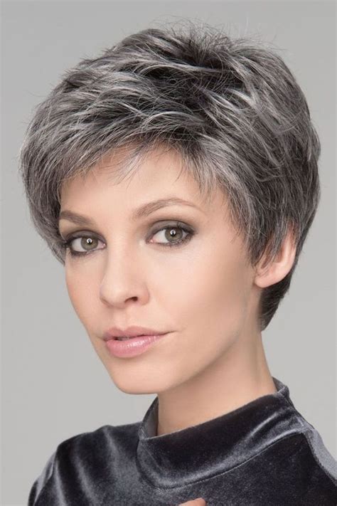 coiffure courte cheveux gris|20 coupes pour cheveux gris qui donnent du style